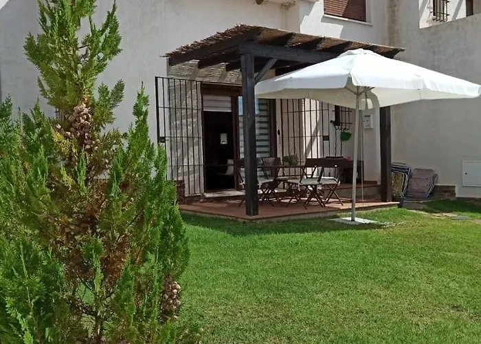 Bonita Y Acogedora Casa En Plena Sierra Norte, A Tan Solo 30 Minutos De Sevilla
