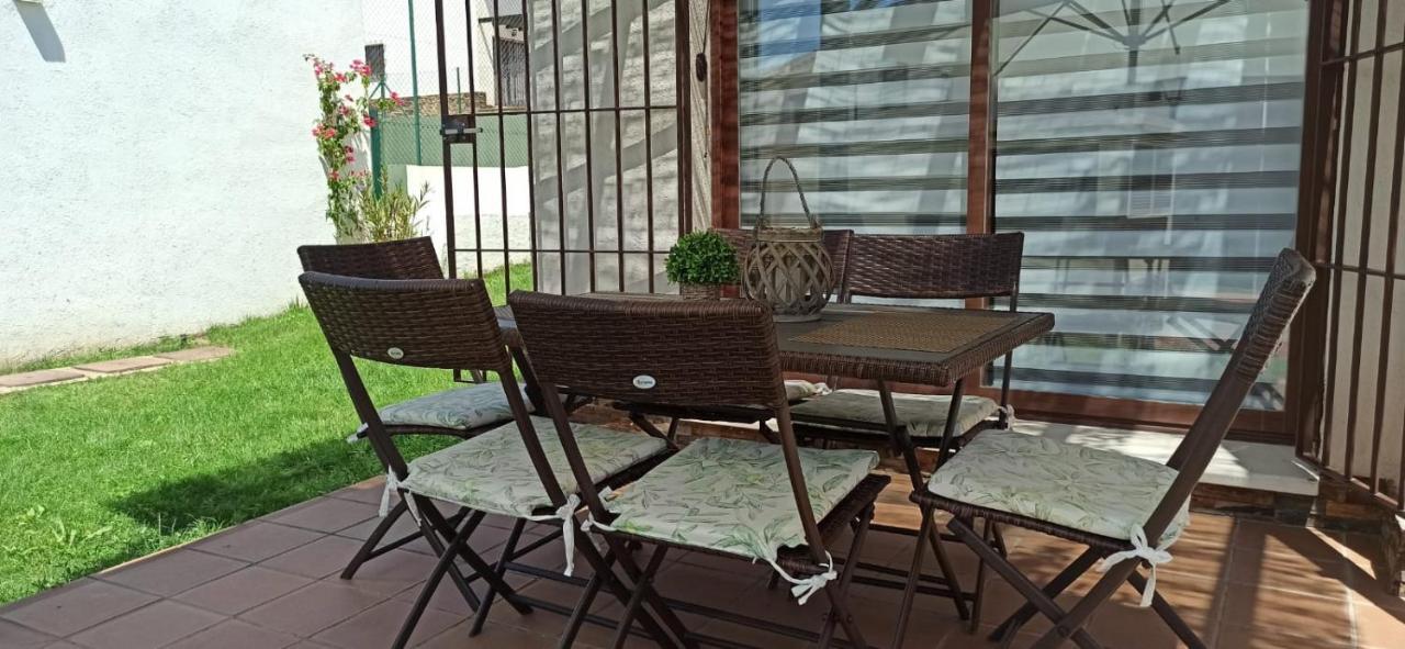 Hébergement de vacances Bonita Y Acogedora Casa En Plena Sierra Norte, A Tan Solo 30 Minutos De